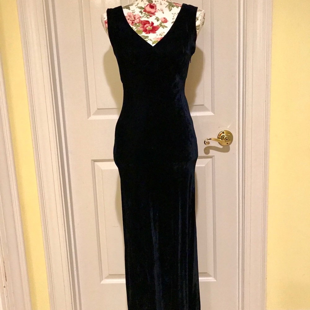 Hugo Buscati dress midnight blue velvet size 4